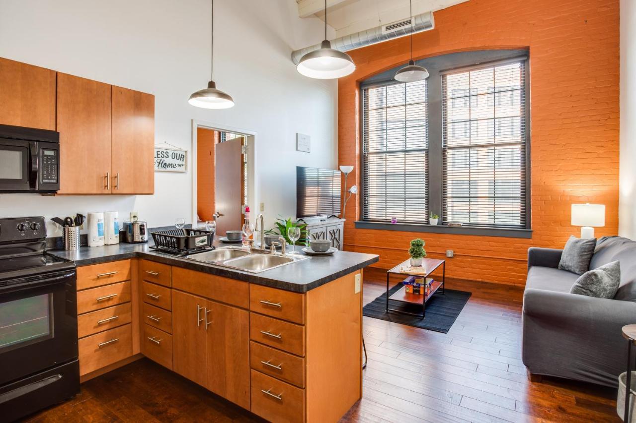 شقة Ny Style Centric Loft With King Bed By Park Ave روتشستر المظهر الخارجي الصورة