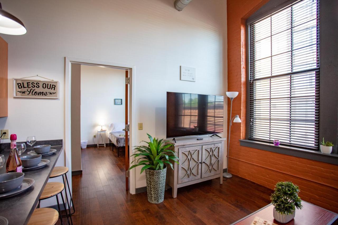 شقة Ny Style Centric Loft With King Bed By Park Ave روتشستر المظهر الخارجي الصورة