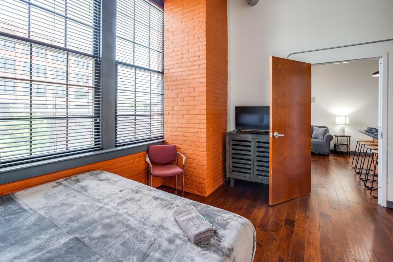 شقة Ny Style Centric Loft With King Bed By Park Ave روتشستر المظهر الخارجي الصورة